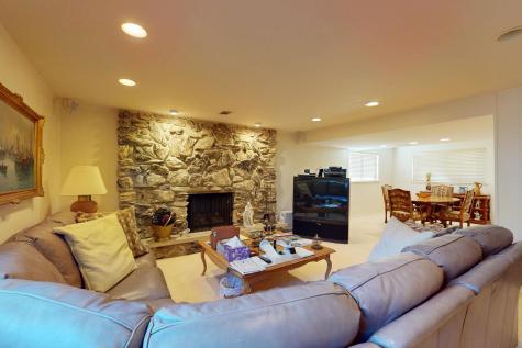 2604 North Prindle Avenue Arlington Heights IL 60004