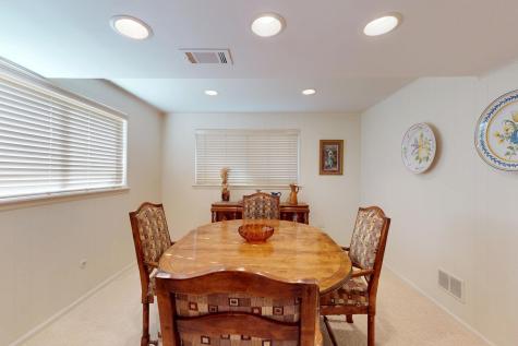 2604 North Prindle Avenue Arlington Heights IL 60004