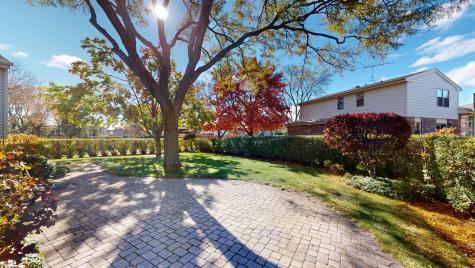 2604 North Prindle Avenue Arlington Heights IL 60004