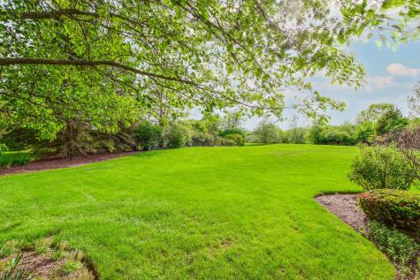 39598 Orchard Bluff Lane Wadsworth IL 60083
