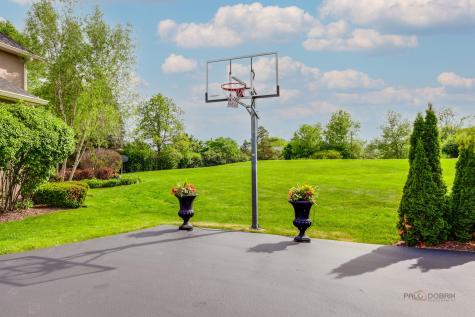39598 Orchard Bluff Lane Wadsworth IL 60083