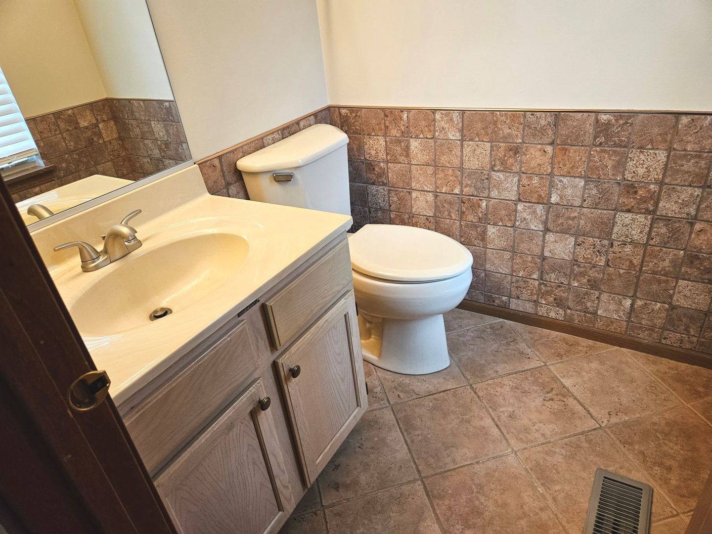 21204 West Silktree Circle Plainfield IL 60544