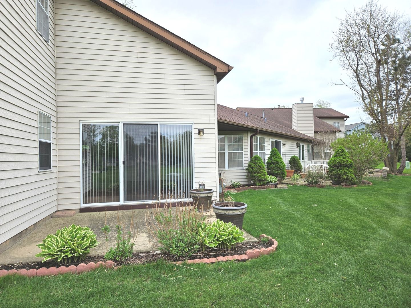 21204 West Silktree Circle Plainfield IL 60544