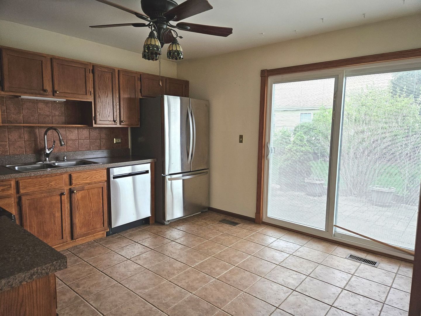 21204 West Silktree Circle Plainfield IL 60544