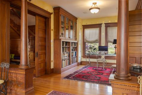5 Broadway Place Normal IL 61761