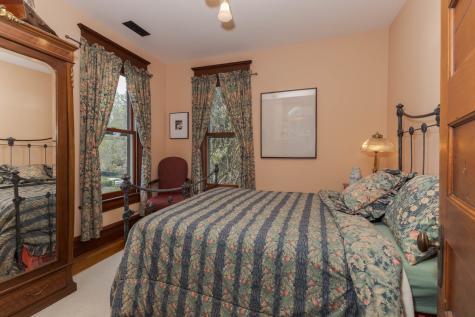 5 Broadway Place Normal IL 61761