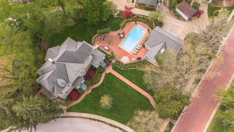 5 Broadway Place Normal IL 61761