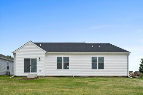 105 Boeing Trail Poplar Grove IL 61065