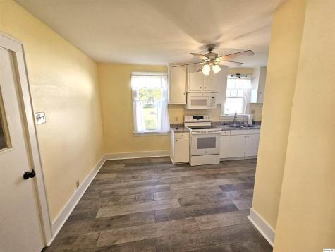 2041 Elm Street Quincy IL 62301