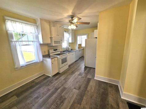 2041 Elm Street Quincy IL 62301