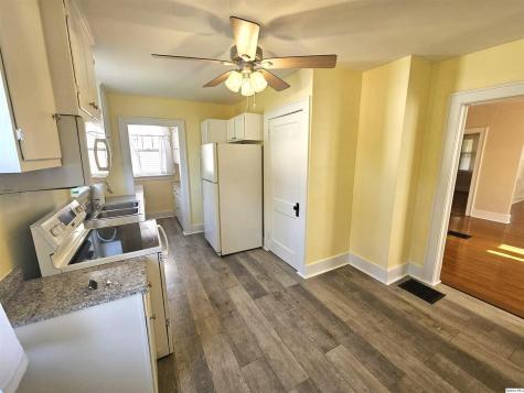 2041 Elm Street Quincy IL 62301