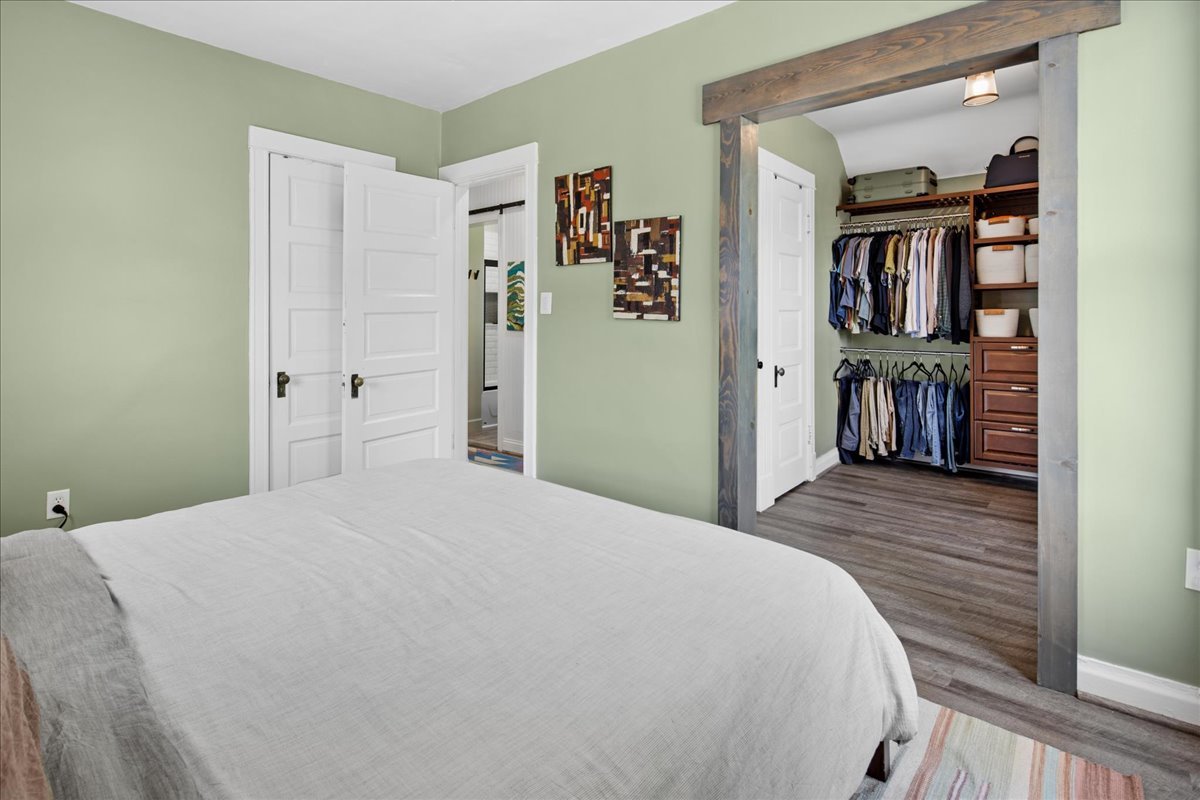 4450 North Kasson Avenue Chicago IL 60630