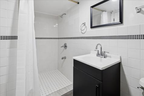 4450 North Kasson Avenue Chicago IL 60630