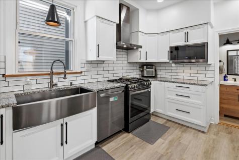 4450 North Kasson Avenue Chicago IL 60630