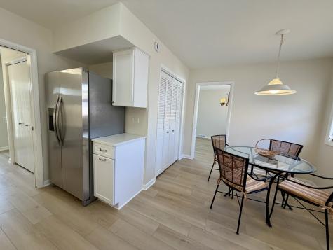 8927 South Sacramento Avenue Evergreen Park IL 60805