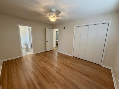 8927 South Sacramento Avenue Evergreen Park IL 60805