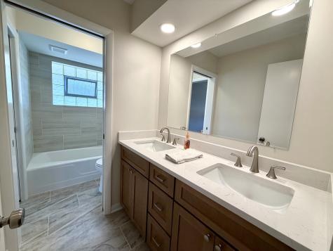 8927 South Sacramento Avenue Evergreen Park IL 60805