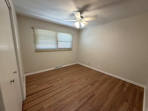 8927 South Sacramento Avenue Evergreen Park IL 60805