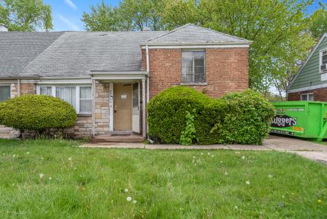 9611 South Oglesby Avenue Chicago IL 60617