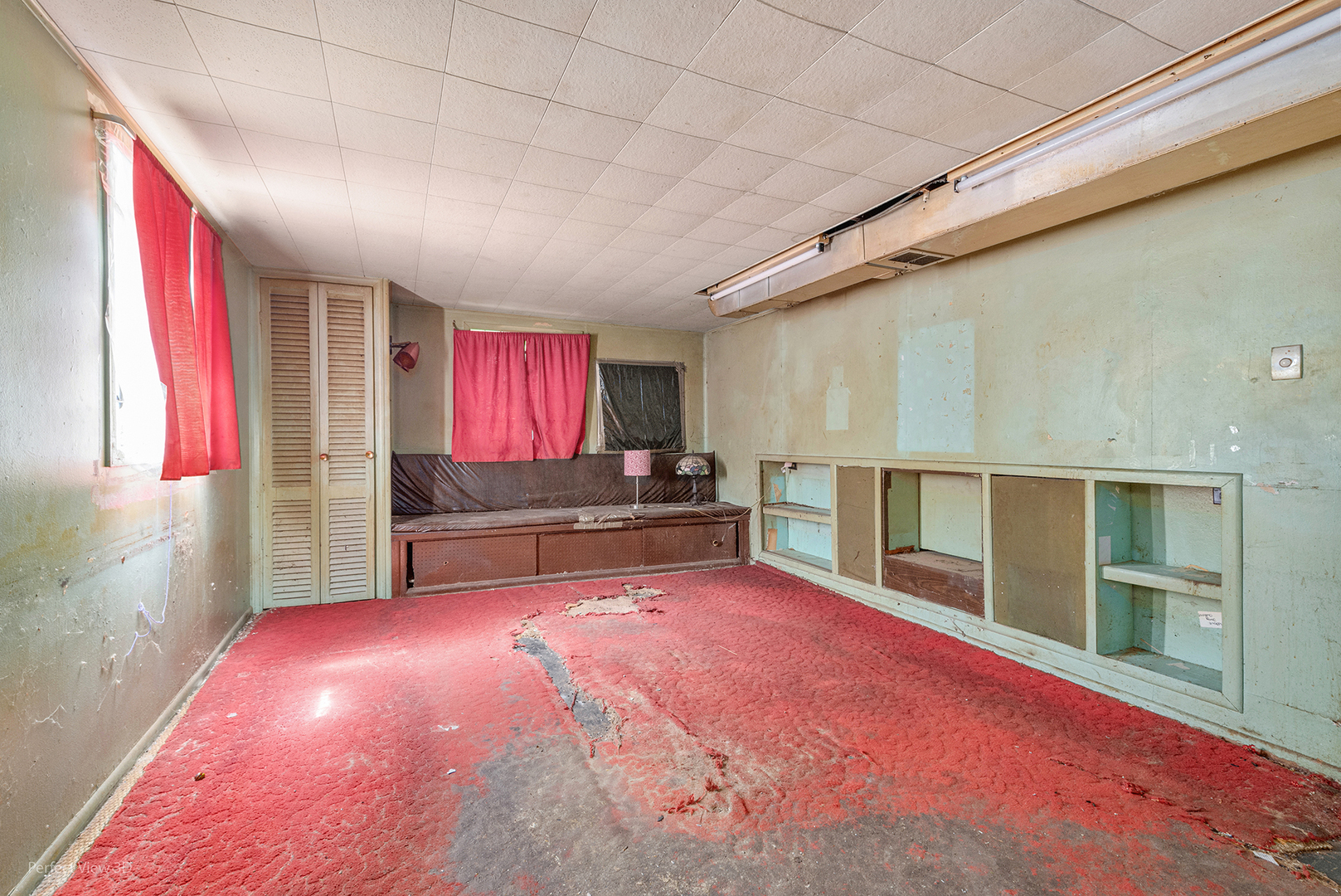 9611 South Oglesby Avenue Chicago IL 60617