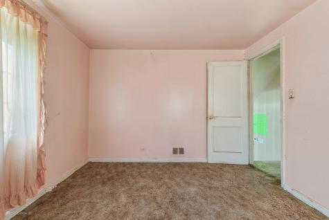 9611 South Oglesby Avenue Chicago IL 60617