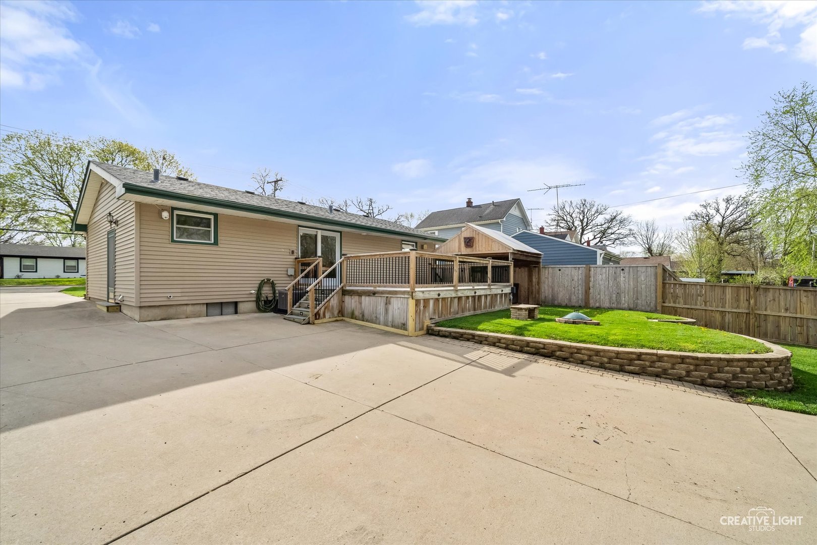 1117 Douglas Avenue Aurora IL 60505