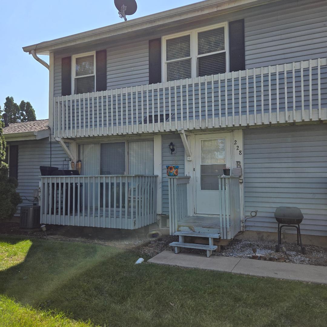 228 Elkhorn Court Bolingbrook IL 60440