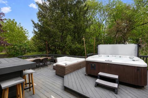 250 Covington Drive Barrington IL 60010
