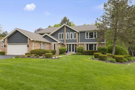 250 Covington Drive Barrington IL 60010