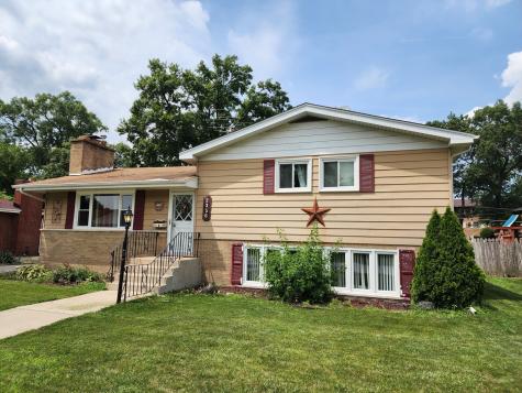2356 183RD Place Lansing IL 60438