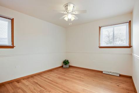 2356 183RD Place Lansing IL 60438
