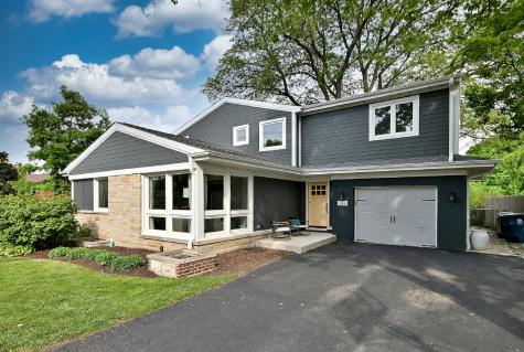 334 East Huntington Lane Elmhurst IL 60126
