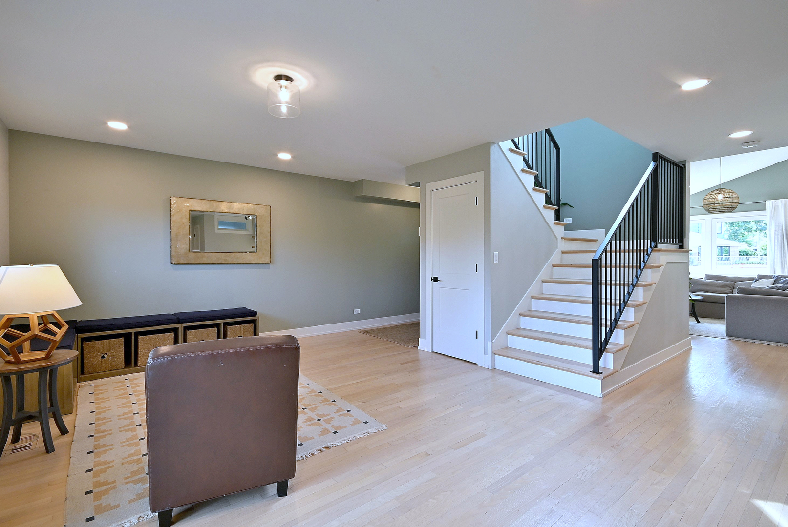 334 East Huntington Lane Elmhurst IL 60126