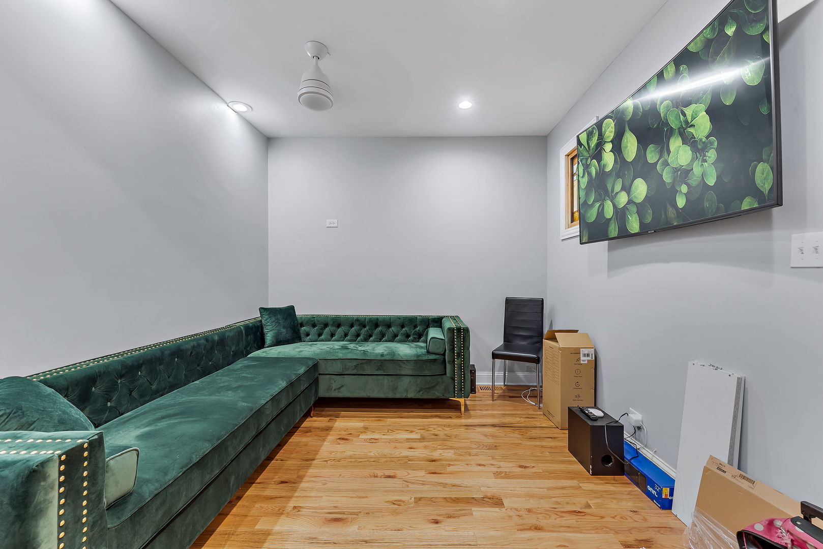 339 West 114th Street Chicago IL 60628