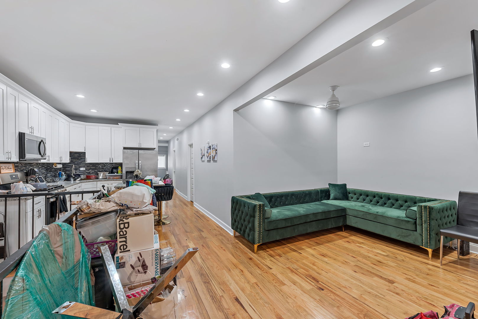 339 West 114th Street Chicago IL 60628