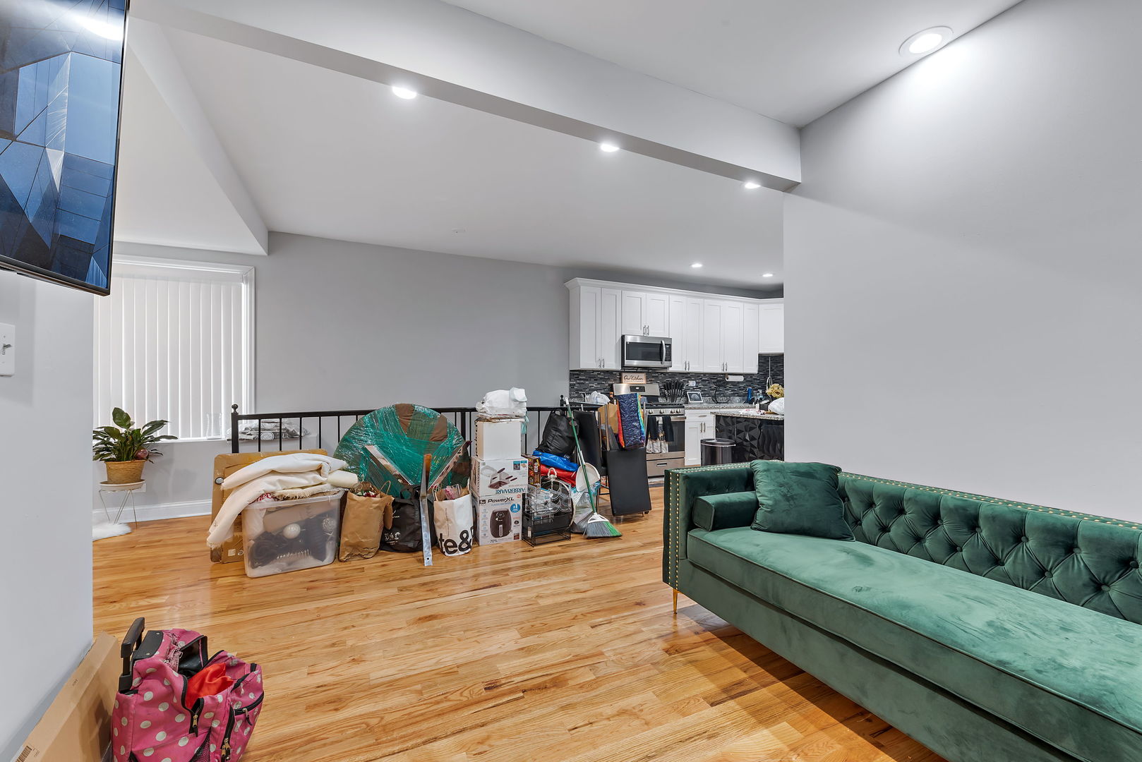 339 West 114th Street Chicago IL 60628