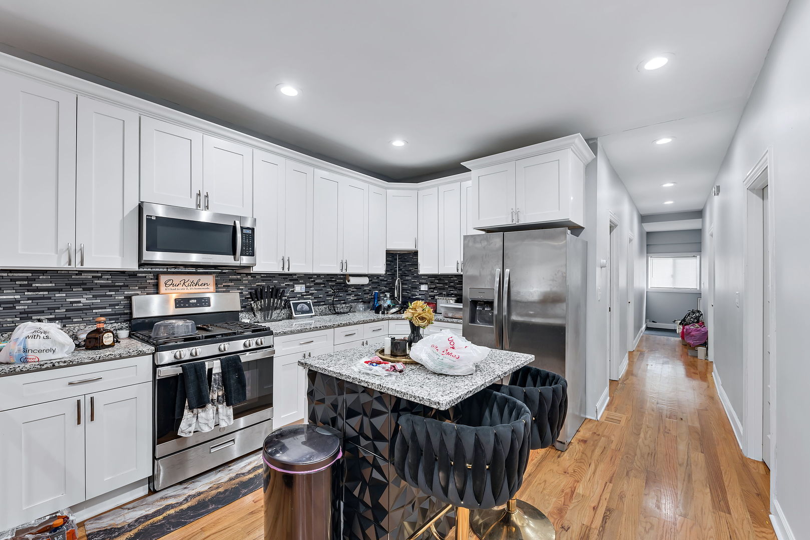 339 West 114th Street Chicago IL 60628