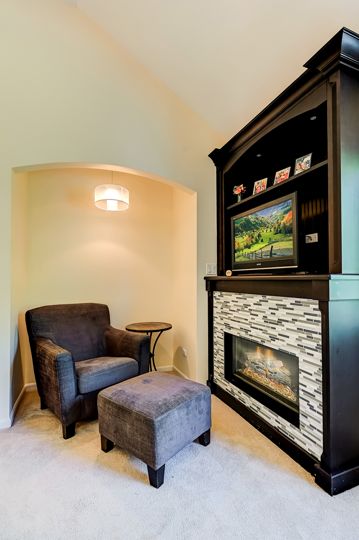 616 South Stough Street Hinsdale IL 60521