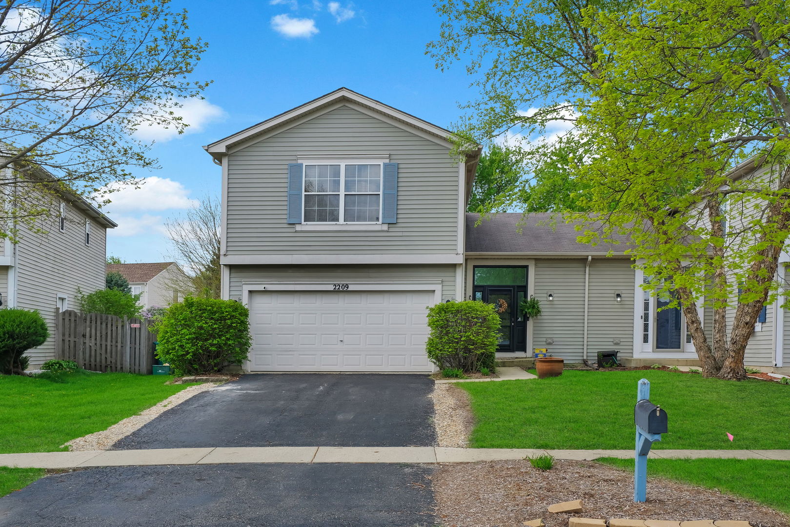 2209 Carpenter Avenue Plainfield IL 60586