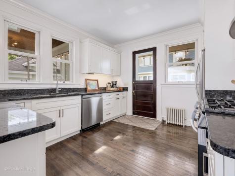 318 South Ashland Avenue La Grange IL 60525