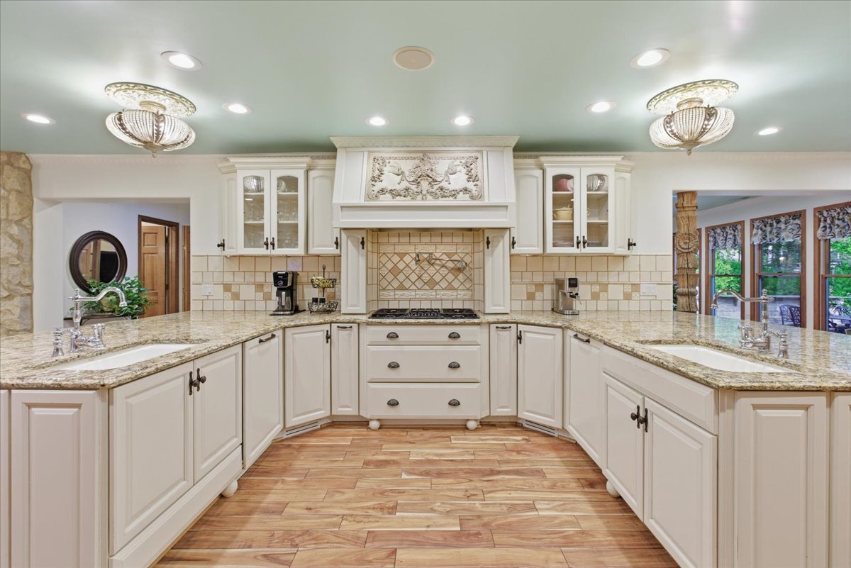 39 Mockingbird Lane Oak Brook IL 60523