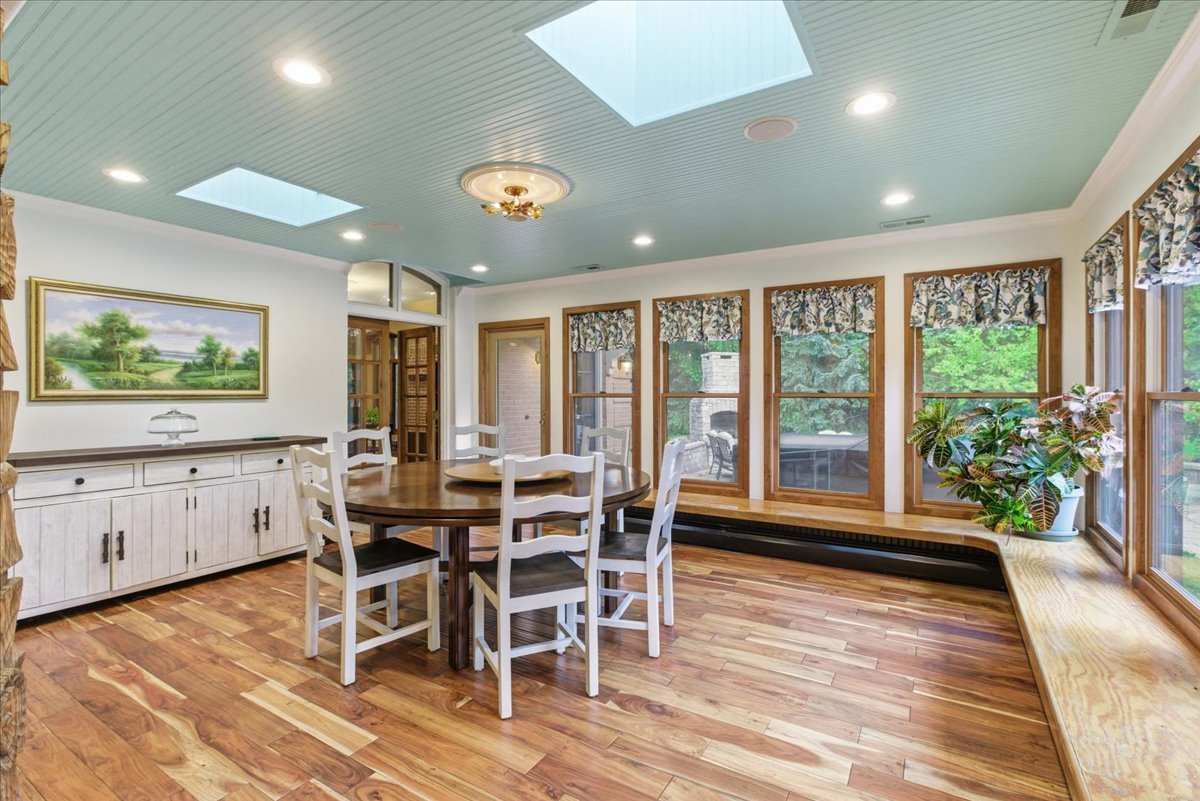 39 Mockingbird Lane Oak Brook IL 60523