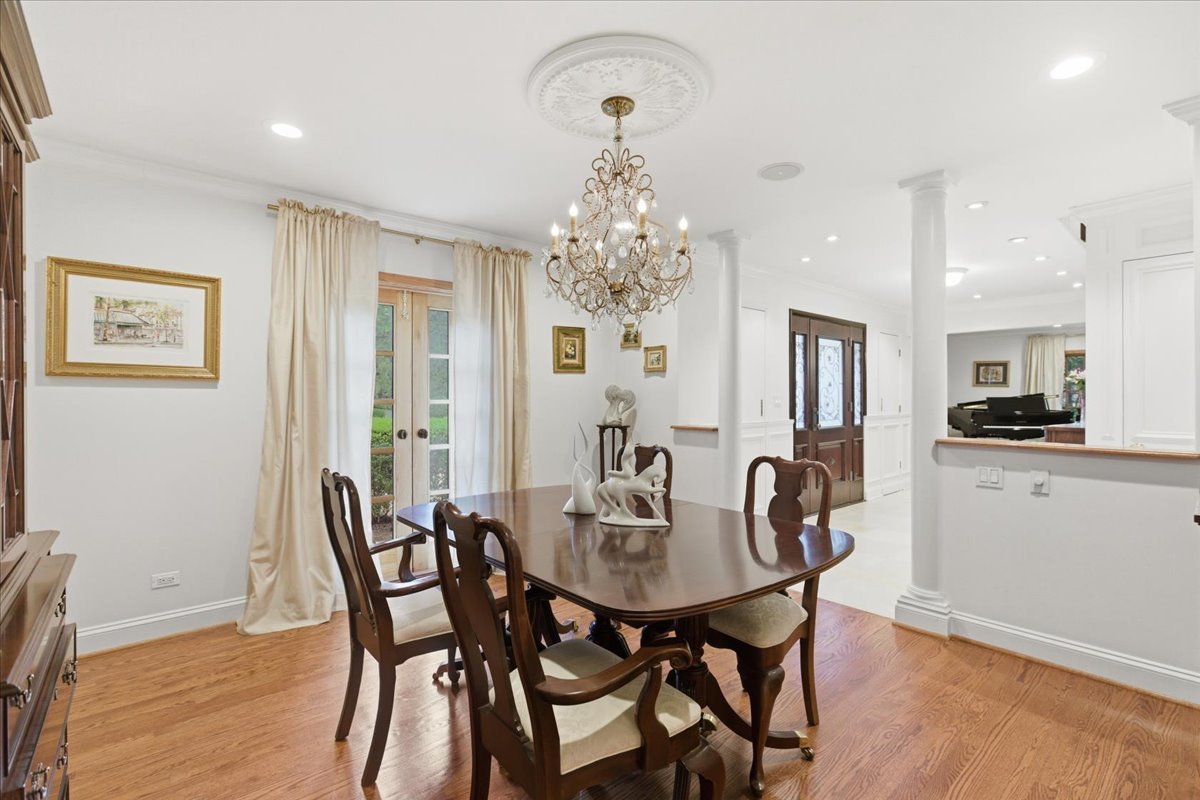 39 Mockingbird Lane Oak Brook IL 60523