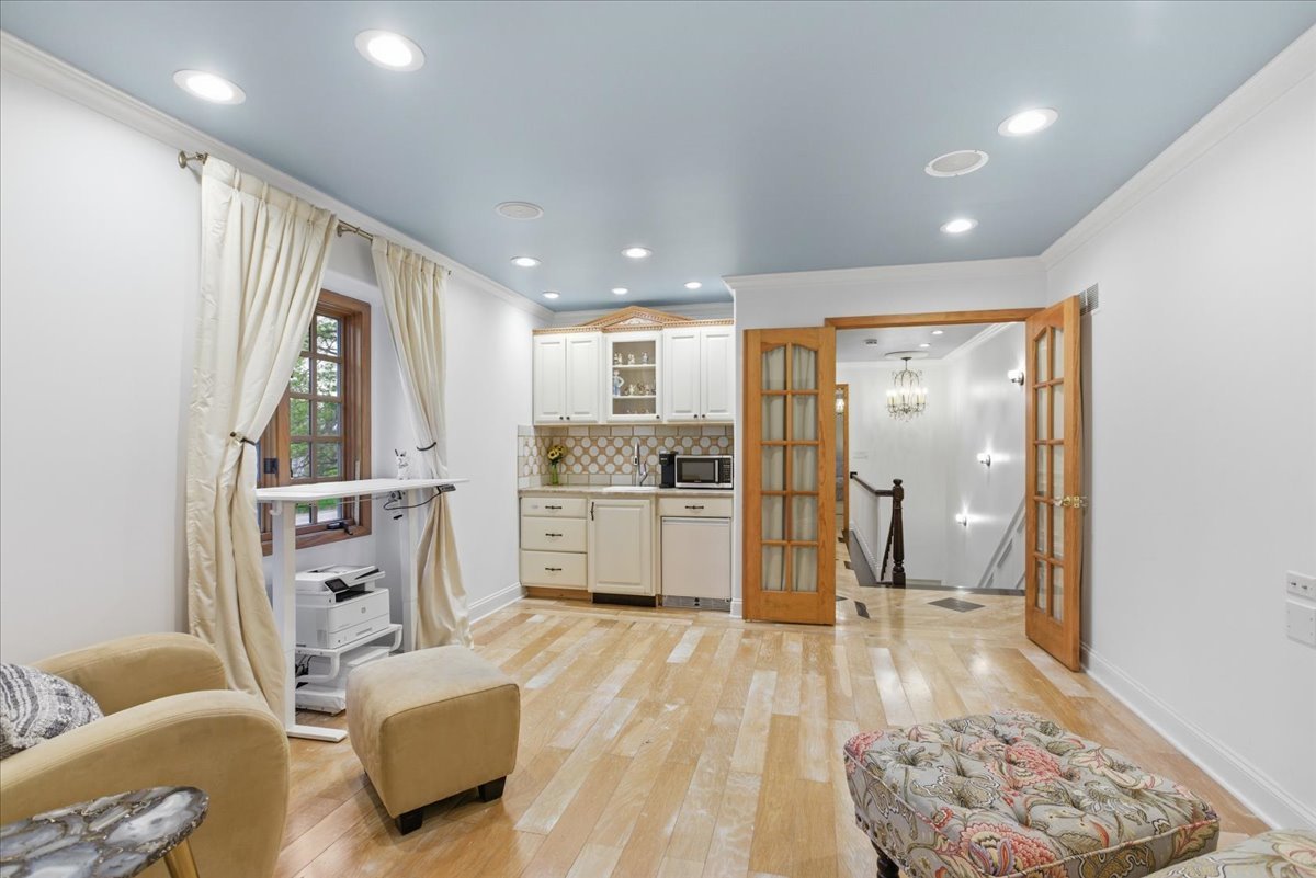 39 Mockingbird Lane Oak Brook IL 60523