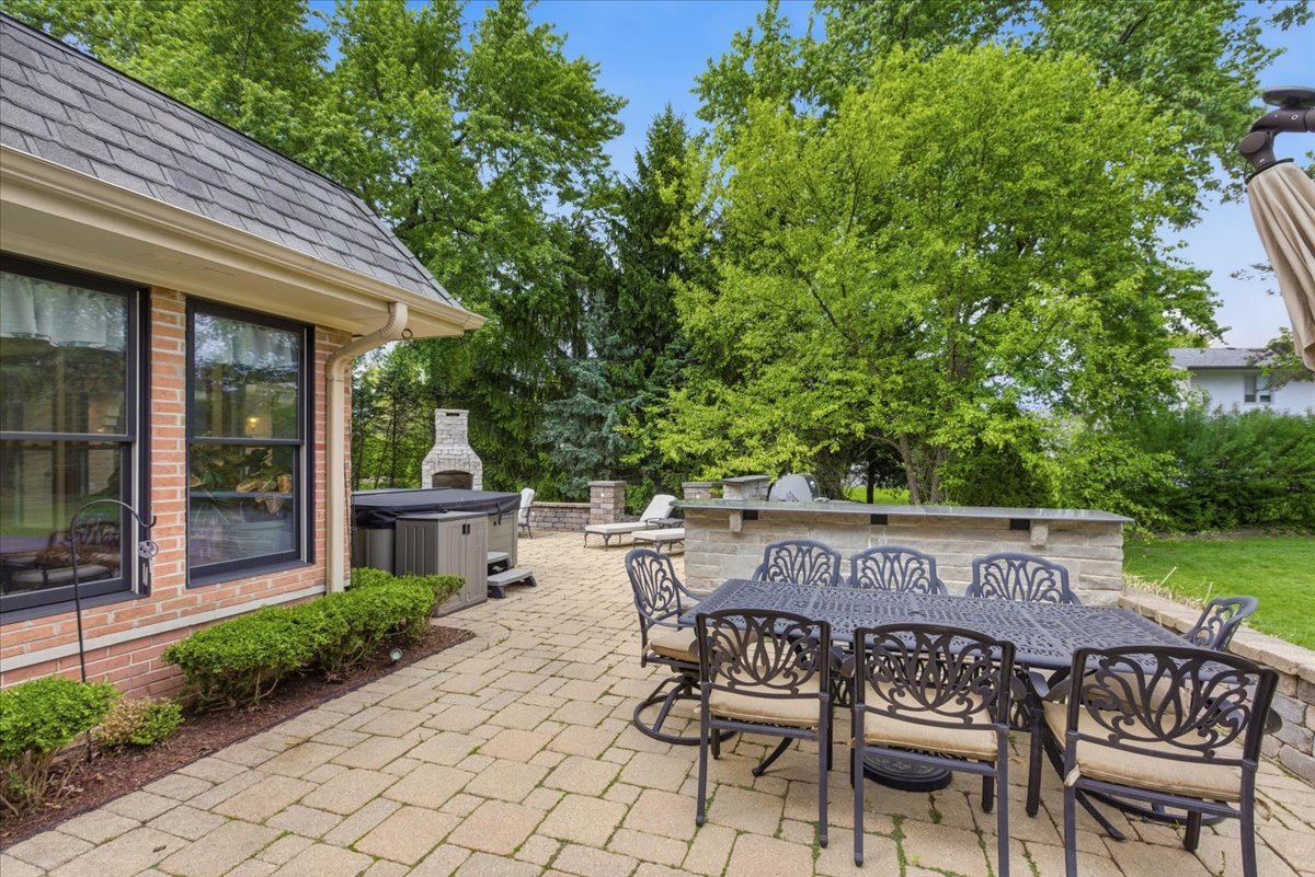 39 Mockingbird Lane Oak Brook IL 60523