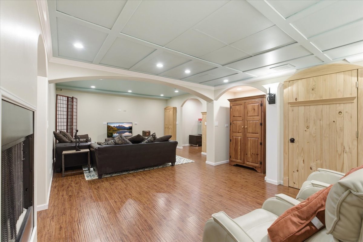 39 Mockingbird Lane Oak Brook IL 60523