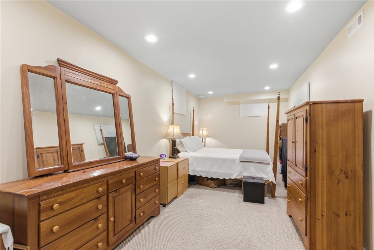 39 Mockingbird Lane Oak Brook IL 60523