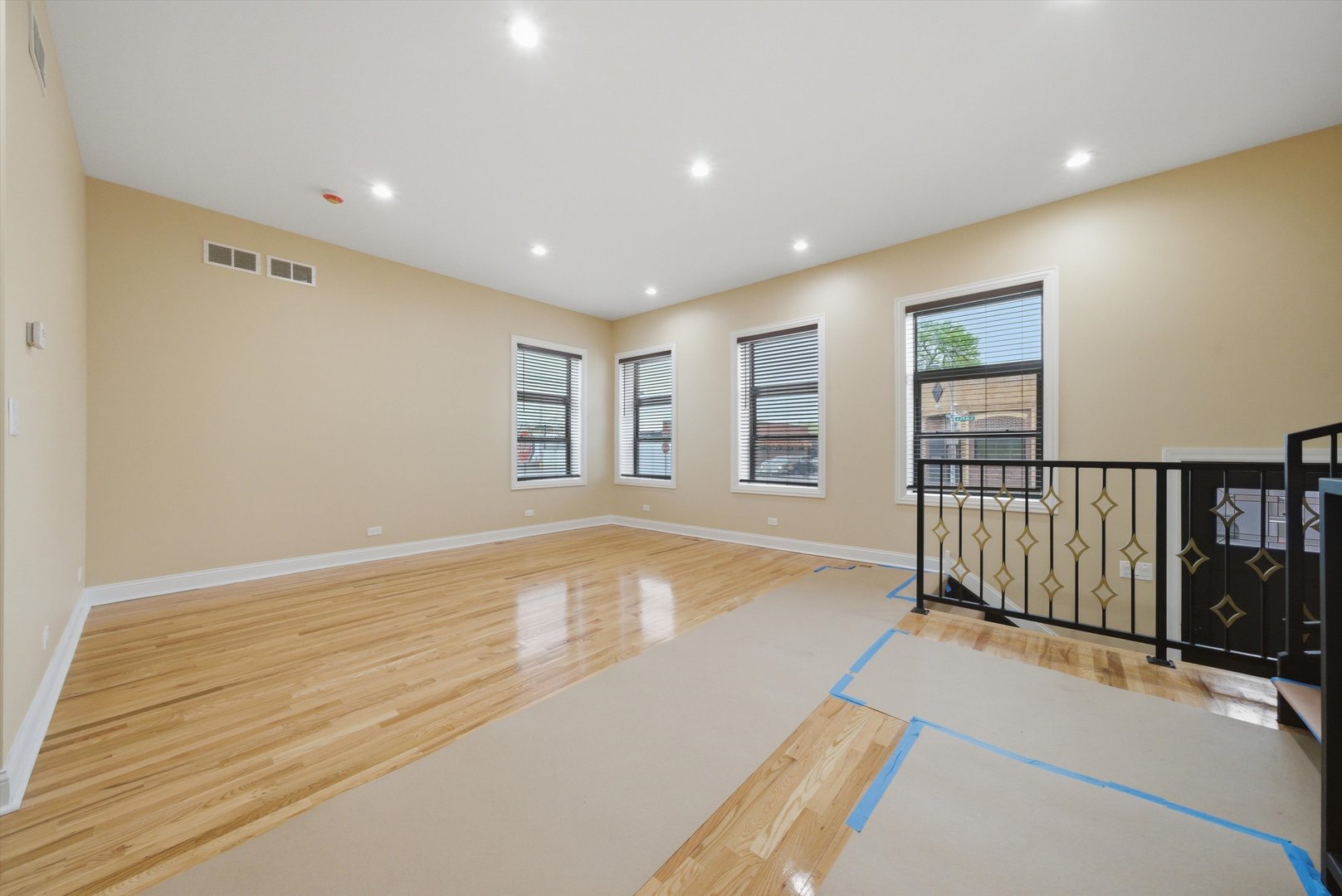 2600 West 25th Street Chicago IL 60608
