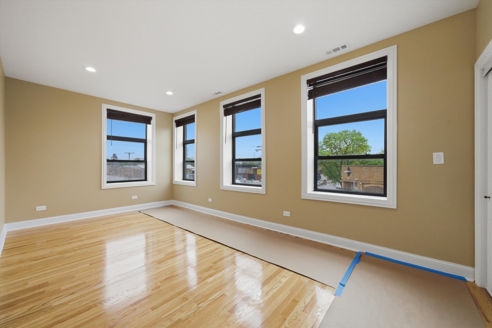 2600 West 25th Street Chicago IL 60608