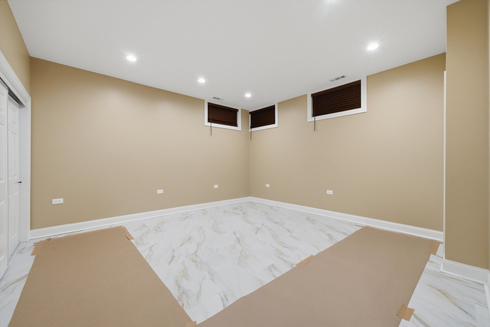 2600 West 25th Street Chicago IL 60608